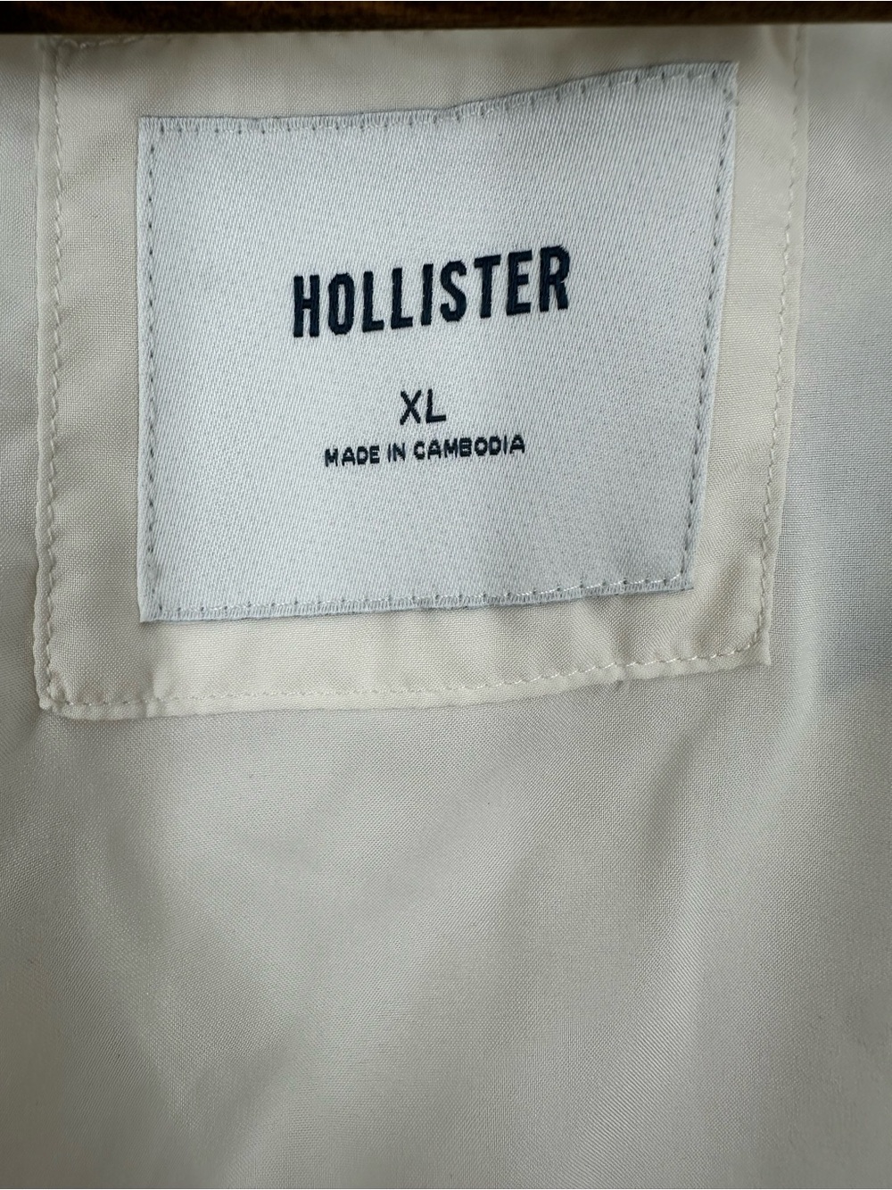 HOLLISTER Embroidered Floral Sherpa Teddy Fleece Zipper Jacket - Picture 13 of 16